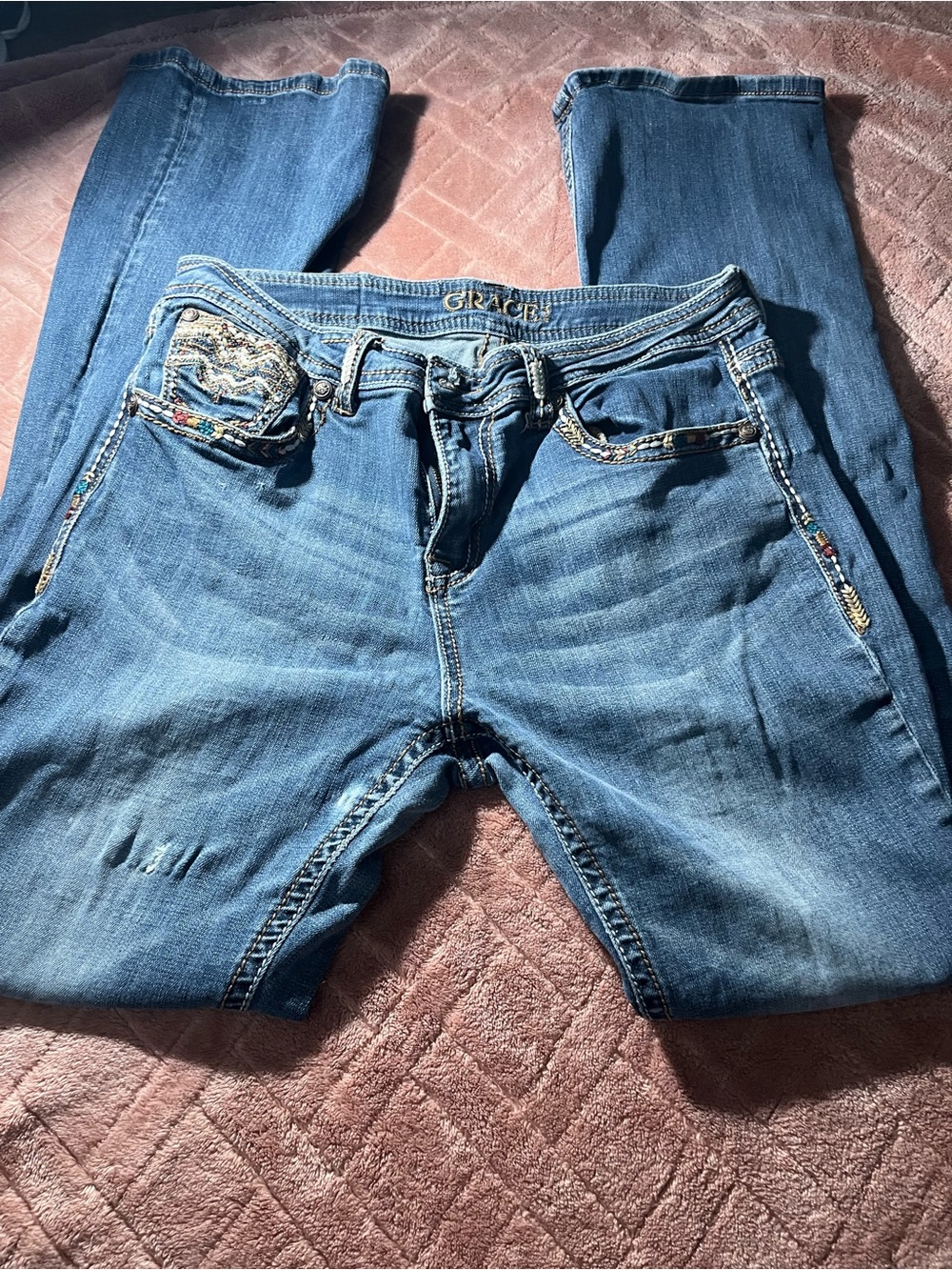 Grace Light Blue Women's Straightleg Jeans with Embroidered Pockets
